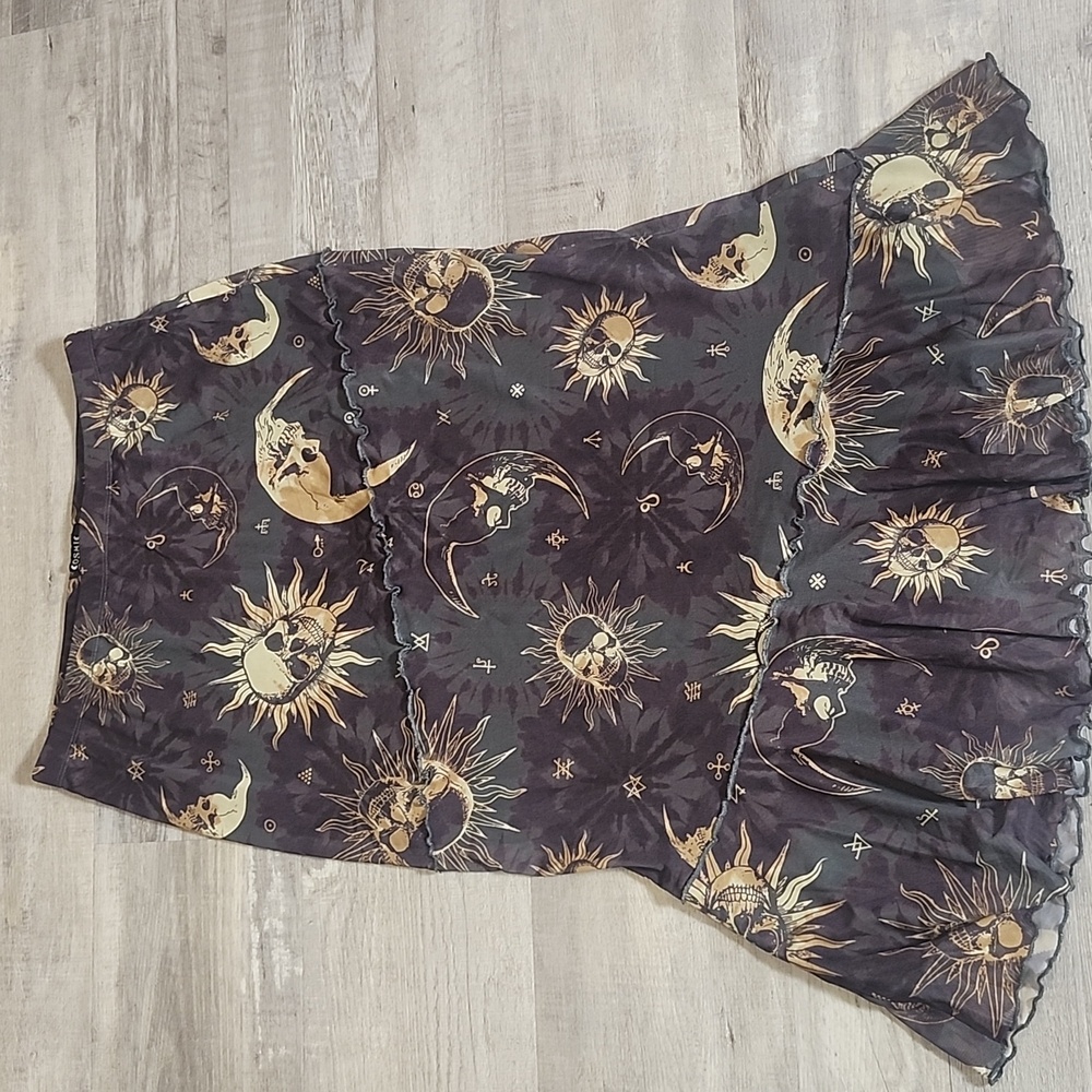 Cosmic Aura Hot Topic Celestial Skull Sun Moon Ruffle Midi Skirt Goth Whimsigoth